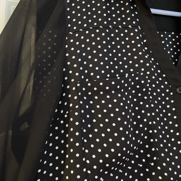 Express Womens Portofino Button Front Blouse Medium Black White Dots - Picture 6 of 8